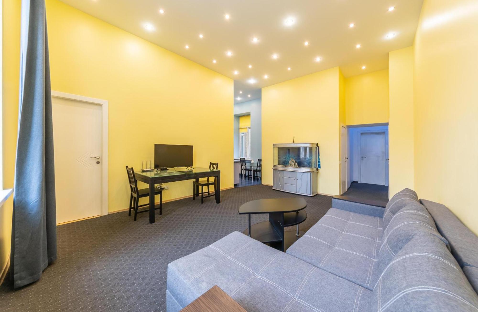 Kievacccommodation Near Gulliver 24H Self Check-In Exterior foto